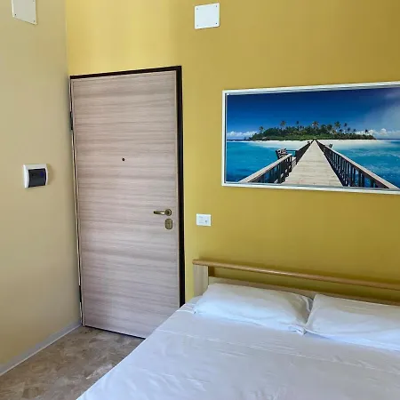 アパート Il Rifugio Del Mare Monolocale Marina ヴァスト